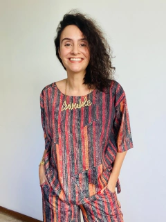 Camiseta Básica Tafetá Paul Klee Vermelho - ALESSA