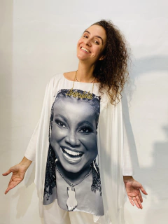 Camiseta Maxi Cetim Alcione Preto e Branco