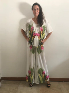 Camiseta Morcego V Jersey Folhagem