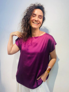 Camiseta Kaftan Cetim Beringela