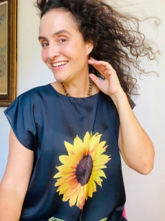 Camiseta Kaftan Cetim Girassol