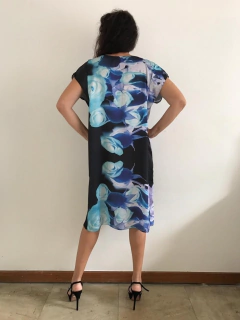 Vestido Kaftan Cetim Rosa Azul on internet