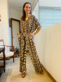 Camiseta Morcego Cetim Faisão Corrido