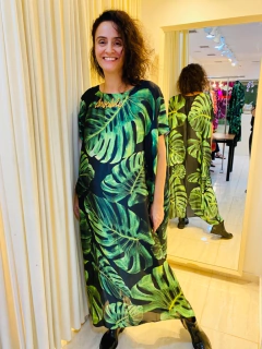 Vestido Amplo Cetim Costela de Adão na internet