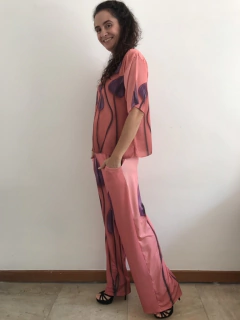 Camiseta Básica Cetim Antúrio Rosa - buy online