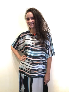 Camiseta Morcego Cetim Ganesha Azul Listras - comprar online