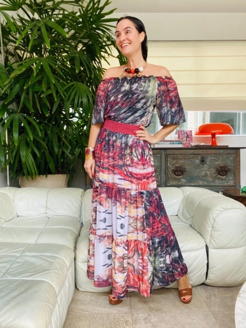 Vestido Cigana Babados Crepe Monet Vermelho