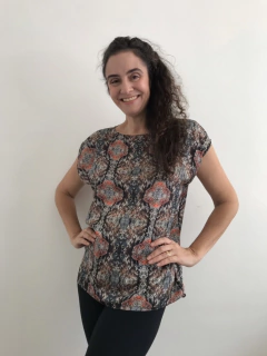 Camiseta Kaftam Cetim Ondas Mini - loja online