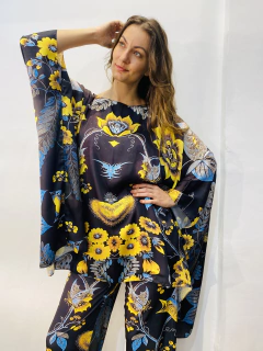 Camiseta Maxi Cetim Passaro Azul