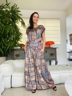 Image of Camiseta Kaftan Cetim Paul Klee Cinza