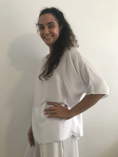 Camiseta Morcego Cetim Branca - comprar online