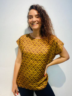 Camiseta Kaftan Cetim Love Top