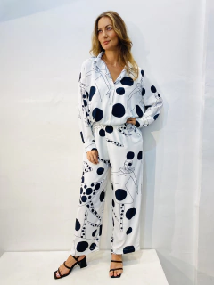 Calça Elástico Crepe Colombina na internet