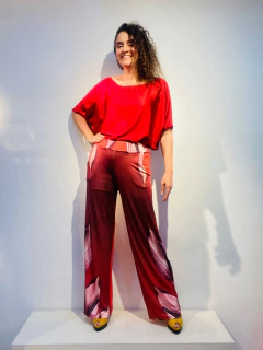 Camiseta Morcego Cetim Vermelho - buy online