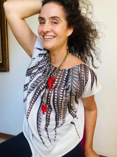 Camiseta Kaftan Cetim Faisão Branco