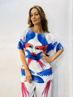 Imagem do Camiseta Basica Crepe Arara