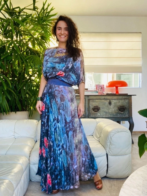 Vestido Morcego Plissado Longo Crepe Monet Azul