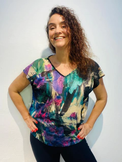 Camiseta Kaftan Vual de Malha Joan Blue na internet