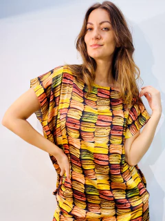 Camiseta Kaftan Cetim Macarrom - ALESSA