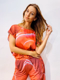 Image of Camiseta Kaftan Cetim Pétala Vermelha