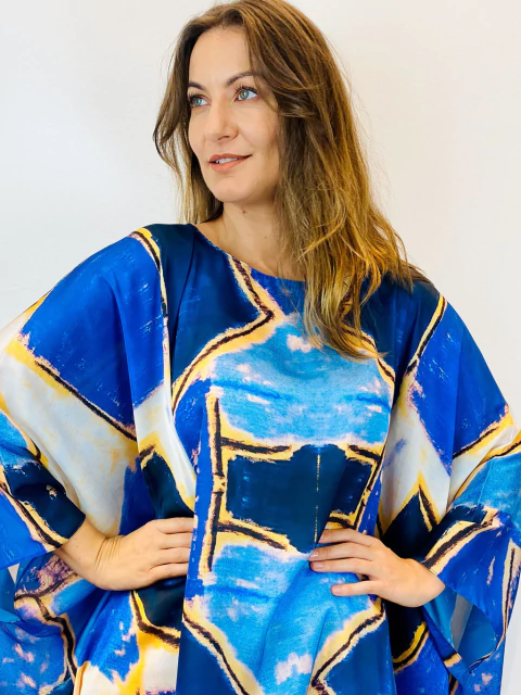 Camiseta Maxi Cetim Blue