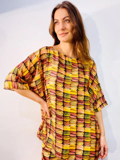 Camiseta Morcego Cetim Macarrom - ALESSA