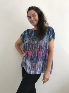 Imagem do Camiseta Kaftan Cetim Marmorizado Azul Listras Landscape