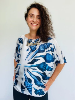 Camiseta Morcego Cetim Concha Azul - ALESSA