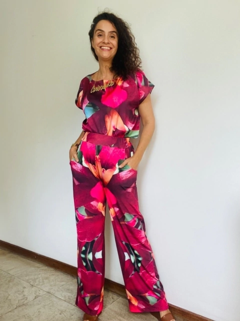 Calça Reta Jersey Orquídea Vermelha