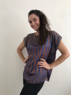 Camiseta Kaftan Cetim Plumas Alessa Listras  - comprar online