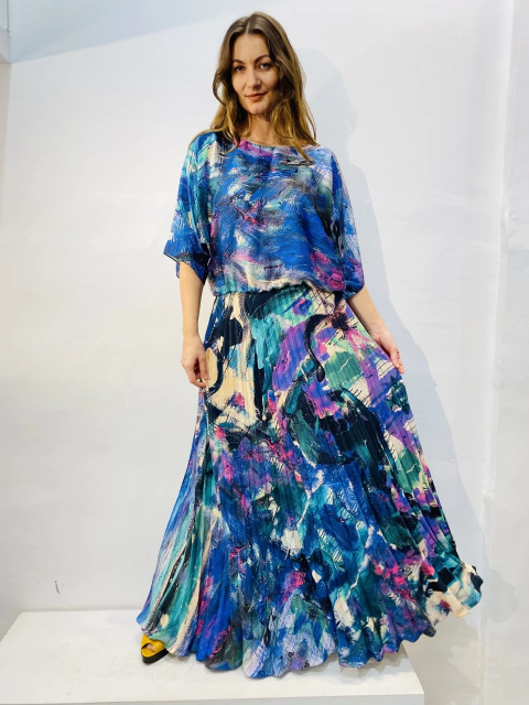 Vestido Morcego Saia Plissada Crepe Joan Blue