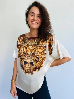 Camiseta Morcego Seda Pura Gola Barroca na internet