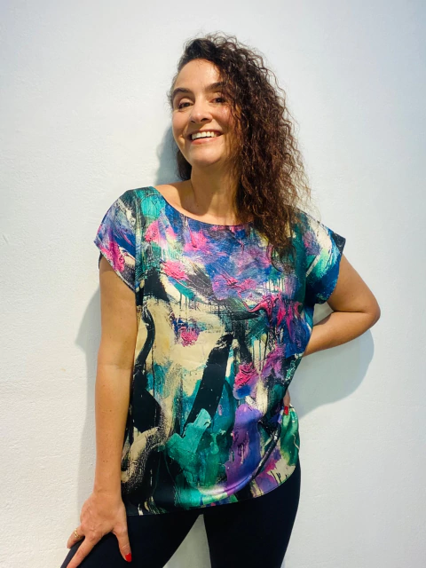 Camiseta Kaftan Cetim Joan Blue