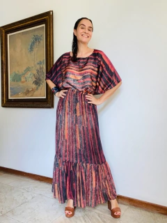 Camiseta Maxi Morcego Cetim Paul Klee Vermelho