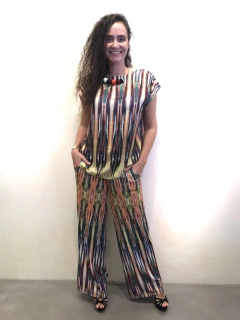 Camiseta Kaftan Cetim Comunhão Listras - comprar online