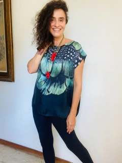 Camiseta Kaftan Curta Seda Pluma Verde - online store