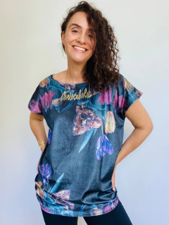 Camiseta Kaftan Veludo Tulipa Preto - comprar online