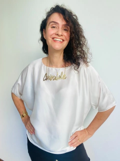 Camiseta Morcego Cetim Branco Lisos na internet