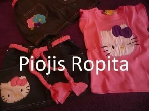 Remera Kitty rosa con Bordado gigante