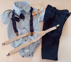 Traje para bautismo fiesta bodycamisa pantalon gabardina tirador moño - Piojis Ropita Importada