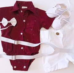 Traje para bautismo fiesta bodycamisa bordo bermuda short blanco gabardina tirador moño zapatos