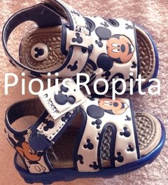 Sandalias de mickey mouse blancas en internet