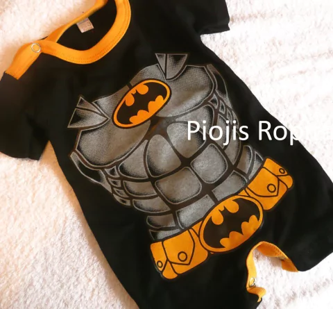 Enterito disfraz de batman manga corta