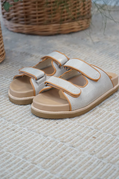 Sandalia Birk Crudo - comprar online