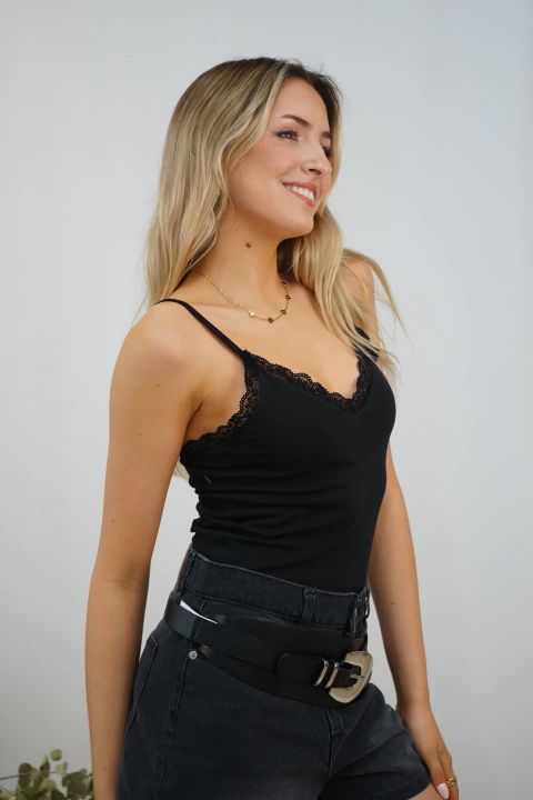 Musculosa Mar Negro - comprar online