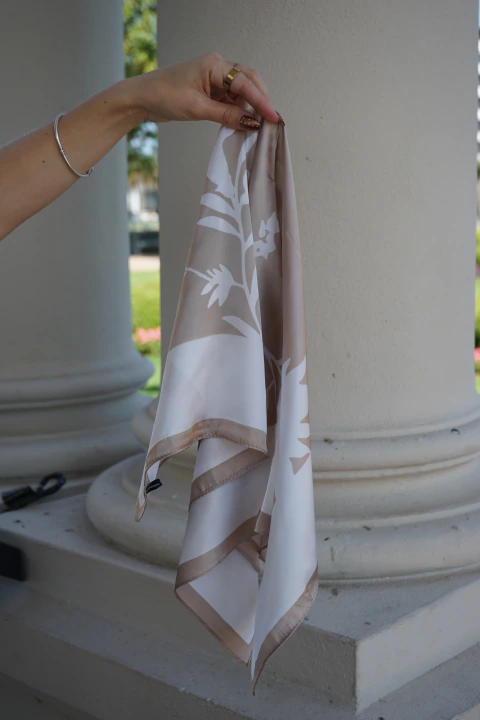 Pañuelo Caprera Beige
