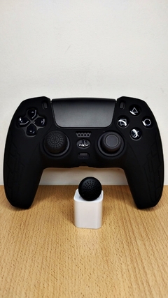 Funda joystick ps5 con agarre antideslizante + sticks (rigida negra) - comprar online