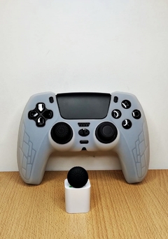 Funda joystick ps5 con agarre antideslizante + sticks (rigida blanca transparente) - comprar online