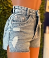 short marmo com abertura lateral
