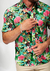 camisa florida verde rosa
